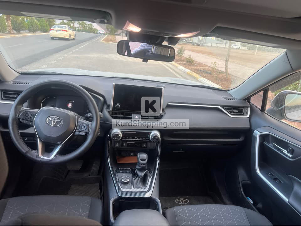 Toyota Rav4 2024