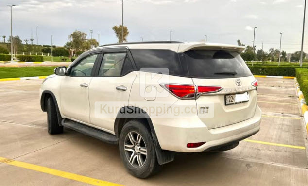 Toyota Fortuner 2022