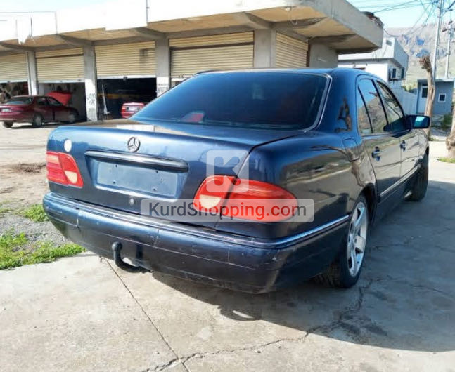 Mercedes Benz E-Class 2001