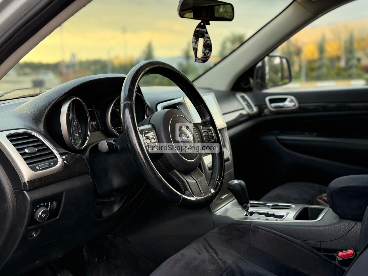 Jeep Laredo 2012