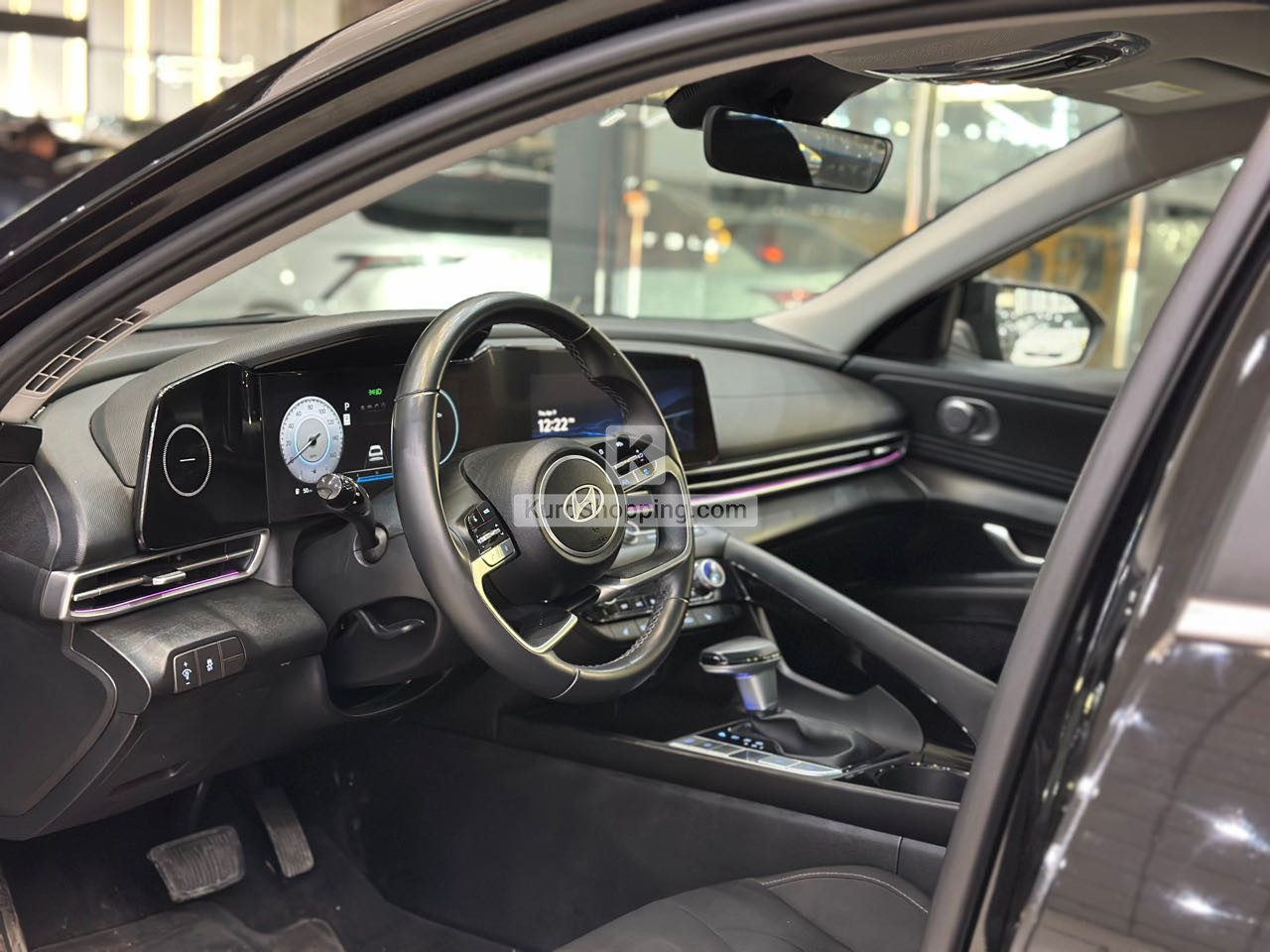 Hyundai Elantra 2024