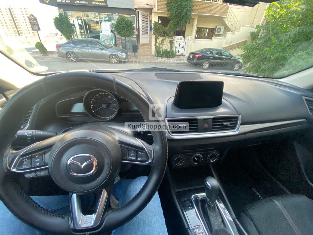 Mazda 3 2018