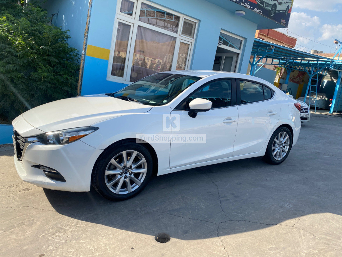 Mazda 3 2018