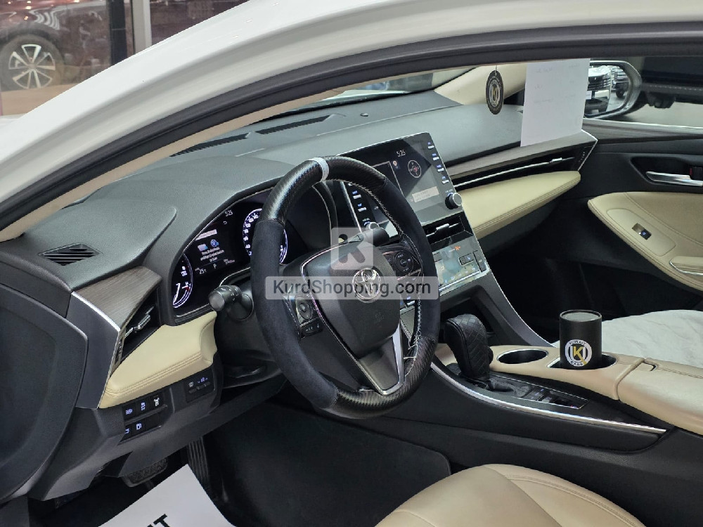 Toyota Avalon 2020