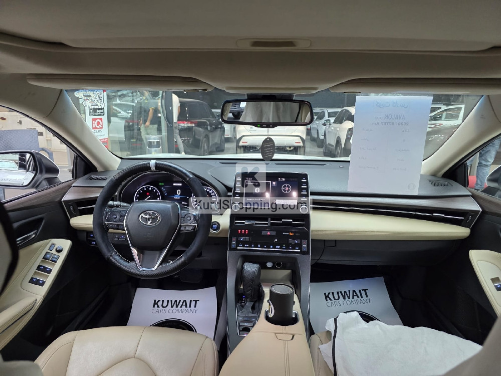 Toyota Avalon 2020