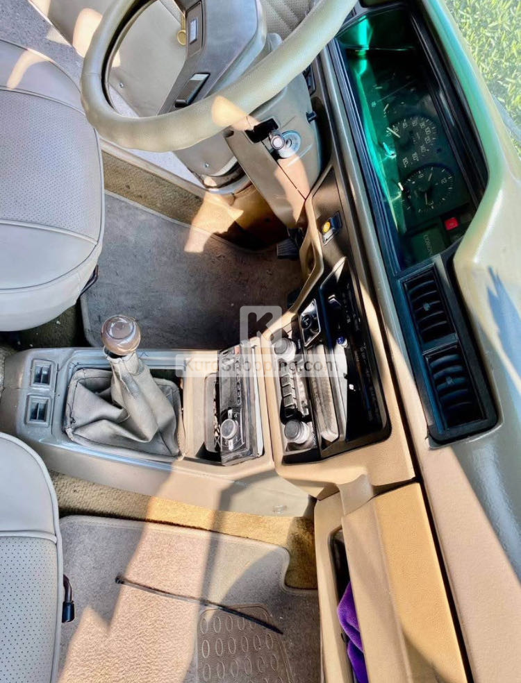 Toyota Corona 1981