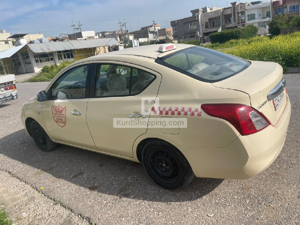 Taxi nissan sunny