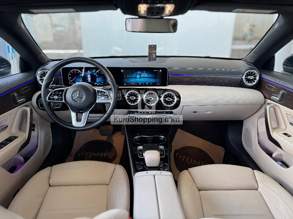 Mercedes Benz 250 2020