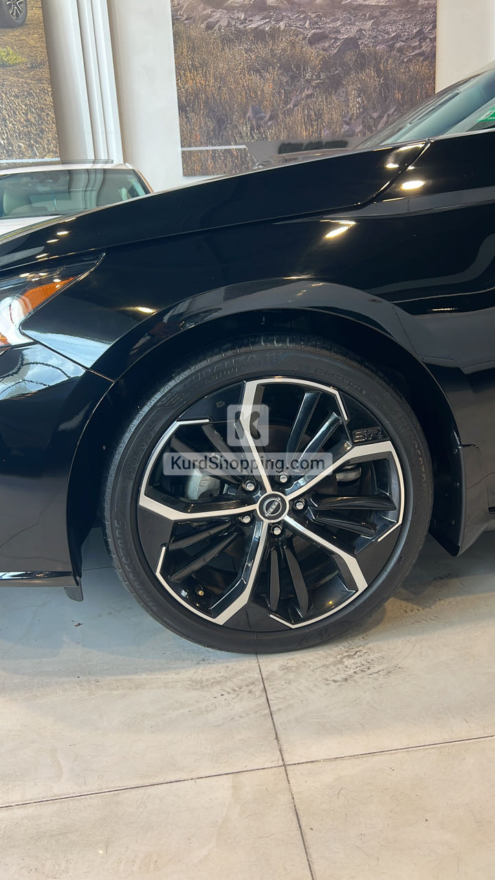 Nissan Altima 2024
