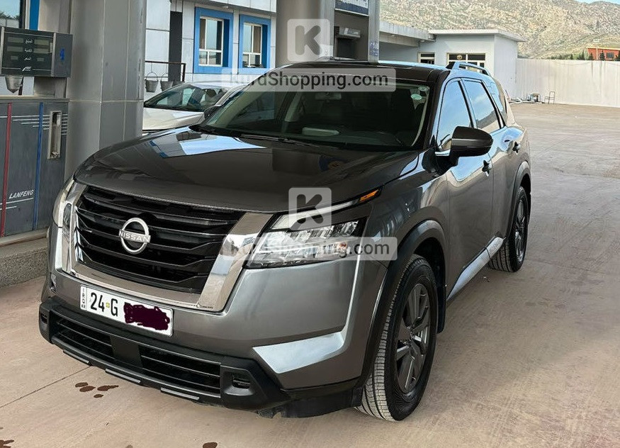 Nissan Pathfinder 2022 SV