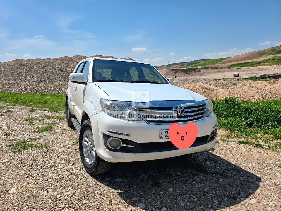Toyota Fortuner 2013