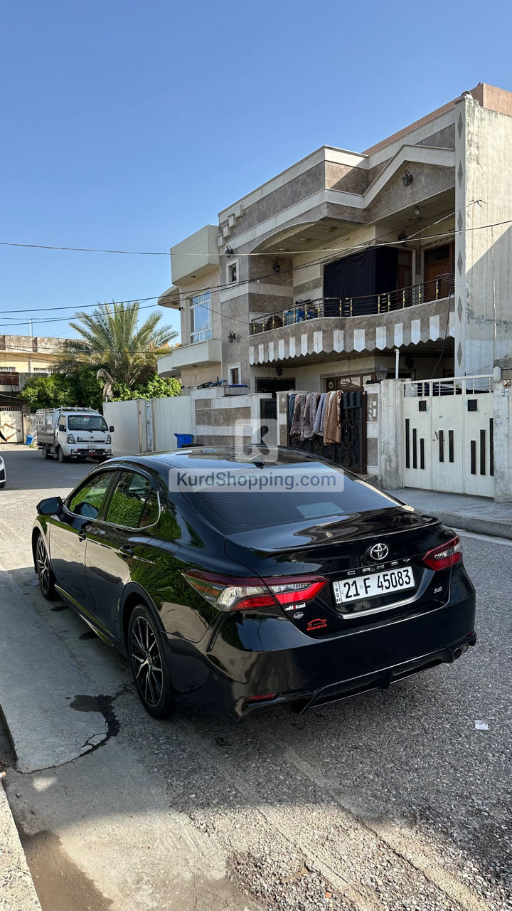 Toyota Camry 2023