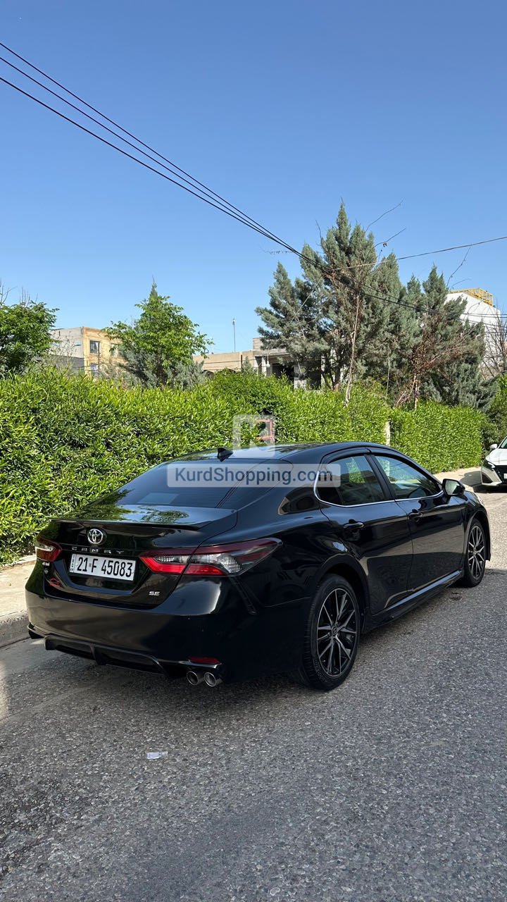 Toyota Camry 2023
