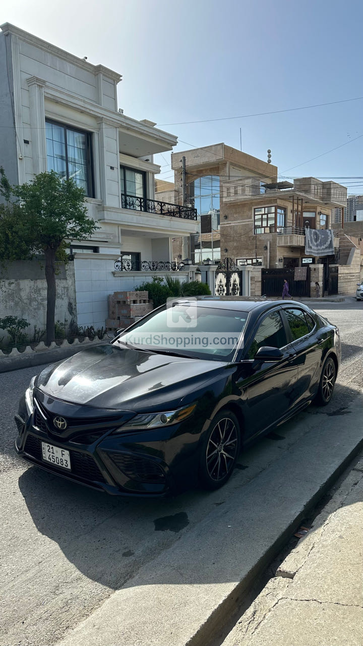 Toyota Camry 2023