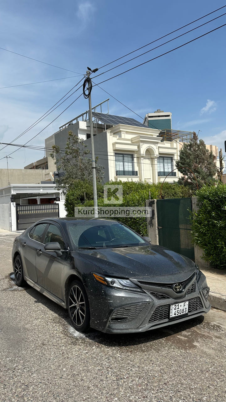 Toyota Camry 2023