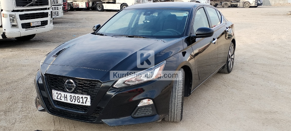 Nissan Altima 2022