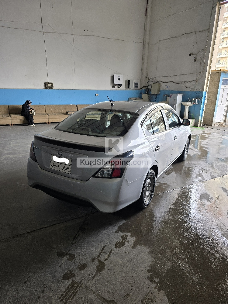 Nissan Sunny 2020