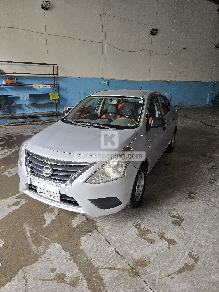 Nissan Sunny 2020