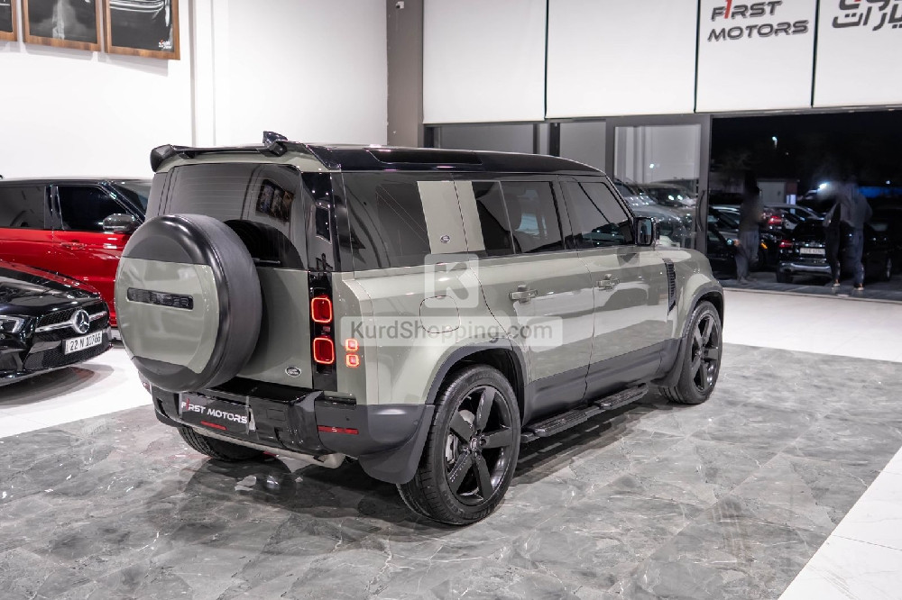 Land Rover Defender 2021