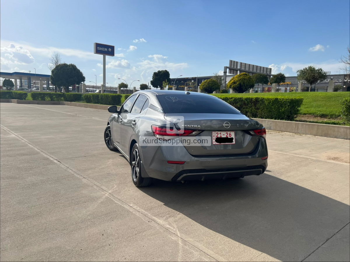Nissan Sentra 2024
