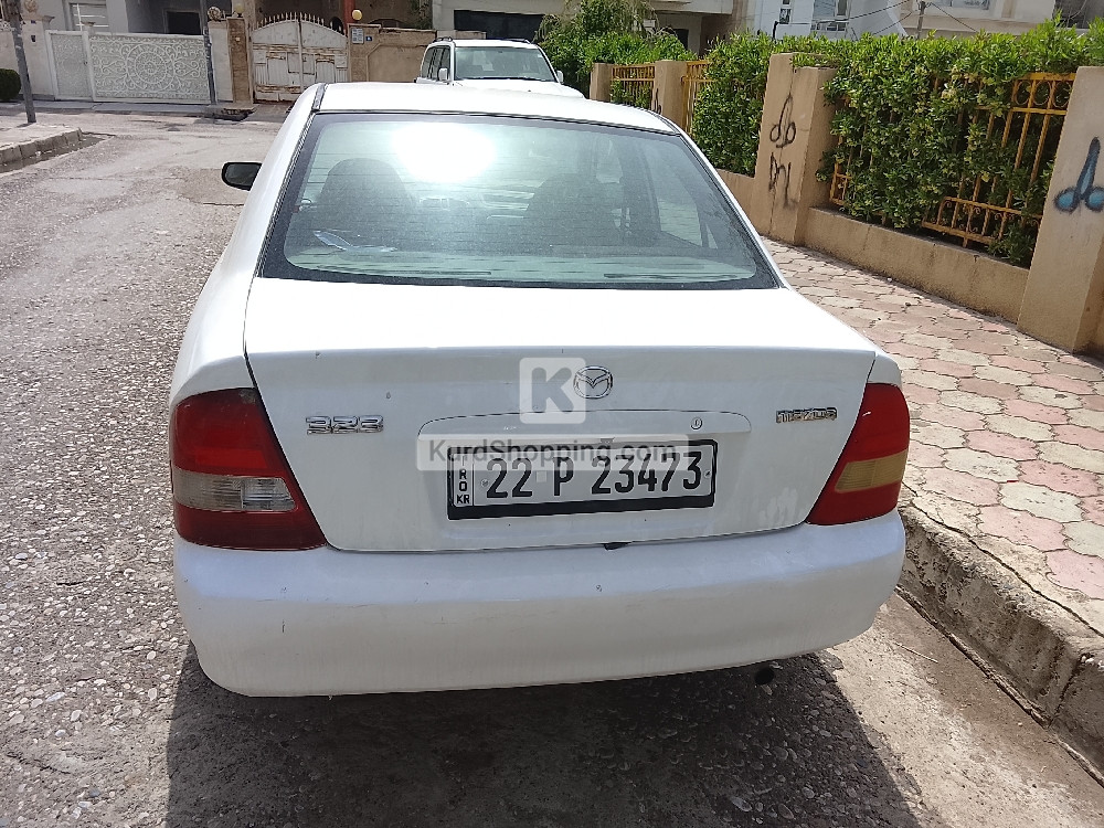 Mazda 323 2002