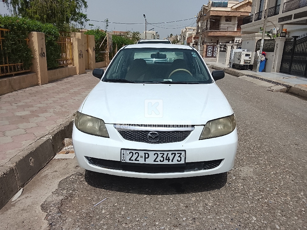 Mazda 323 2002