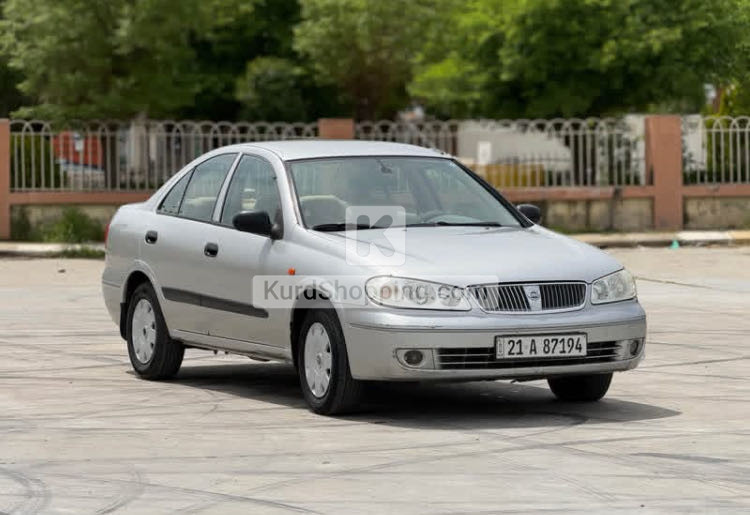 Nissan Sunny 2008