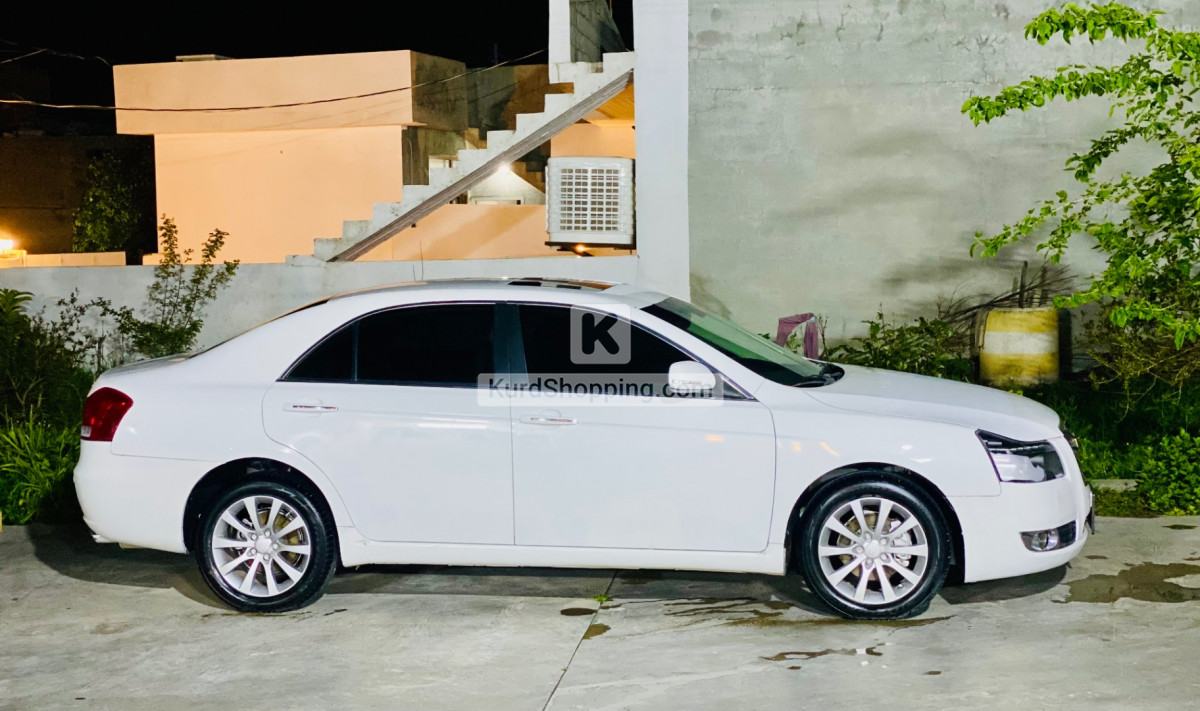 Geely Emgrand EC 8  2013