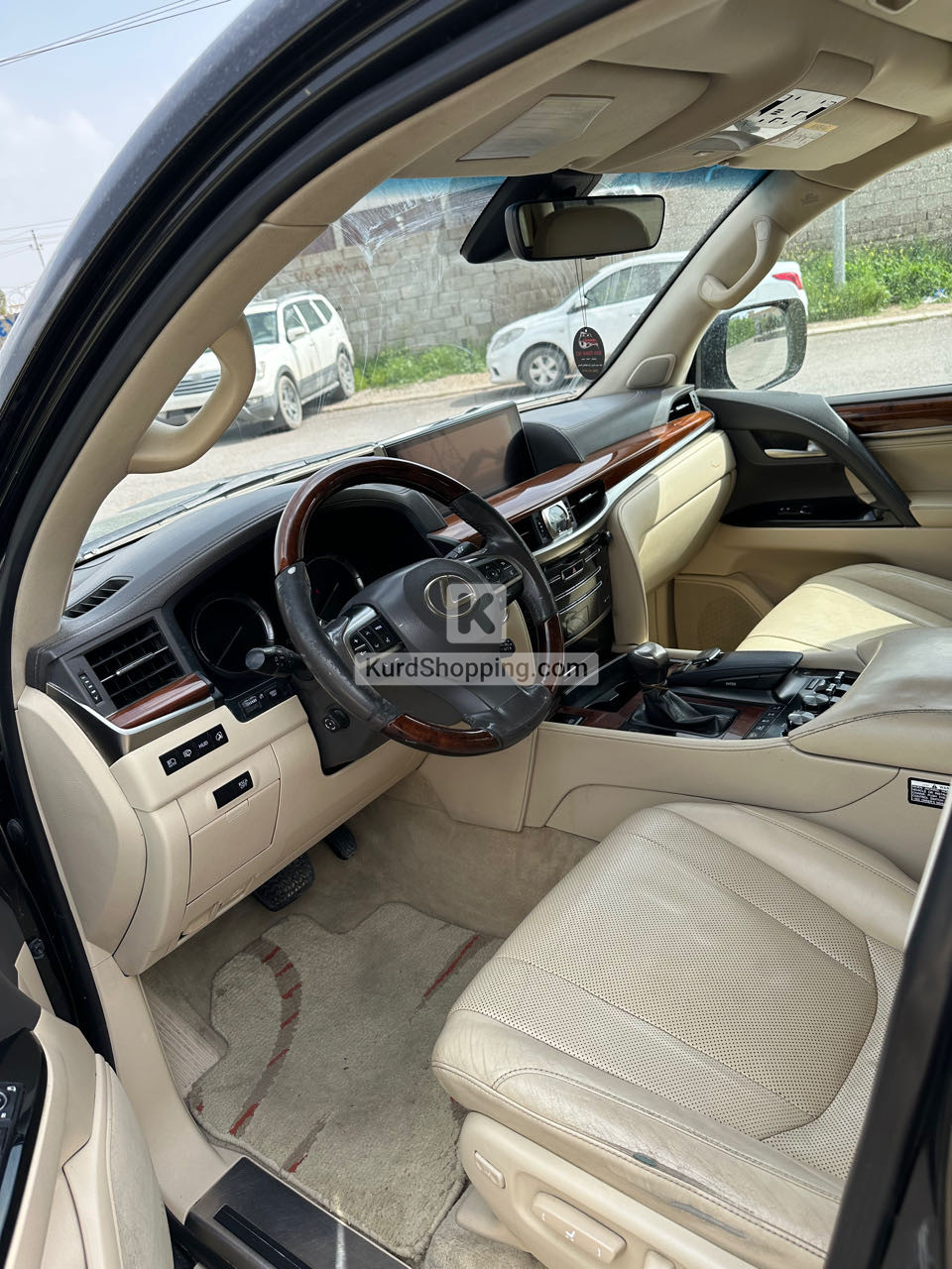 Lexus LX570 2017