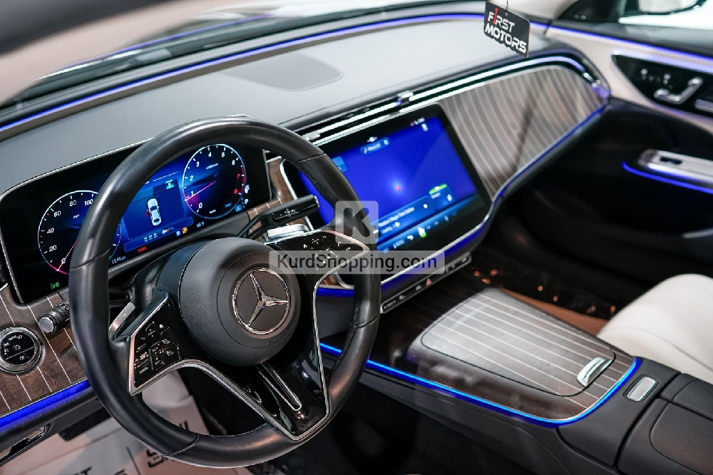 Mercedes Benz E-Class 2025