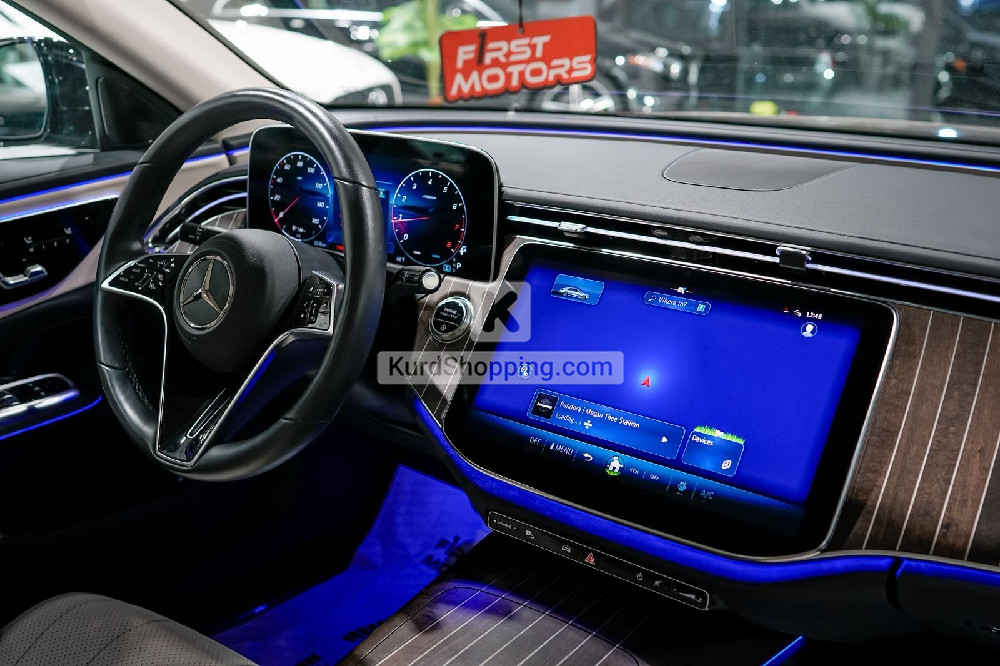 Mercedes Benz E-Class 2025