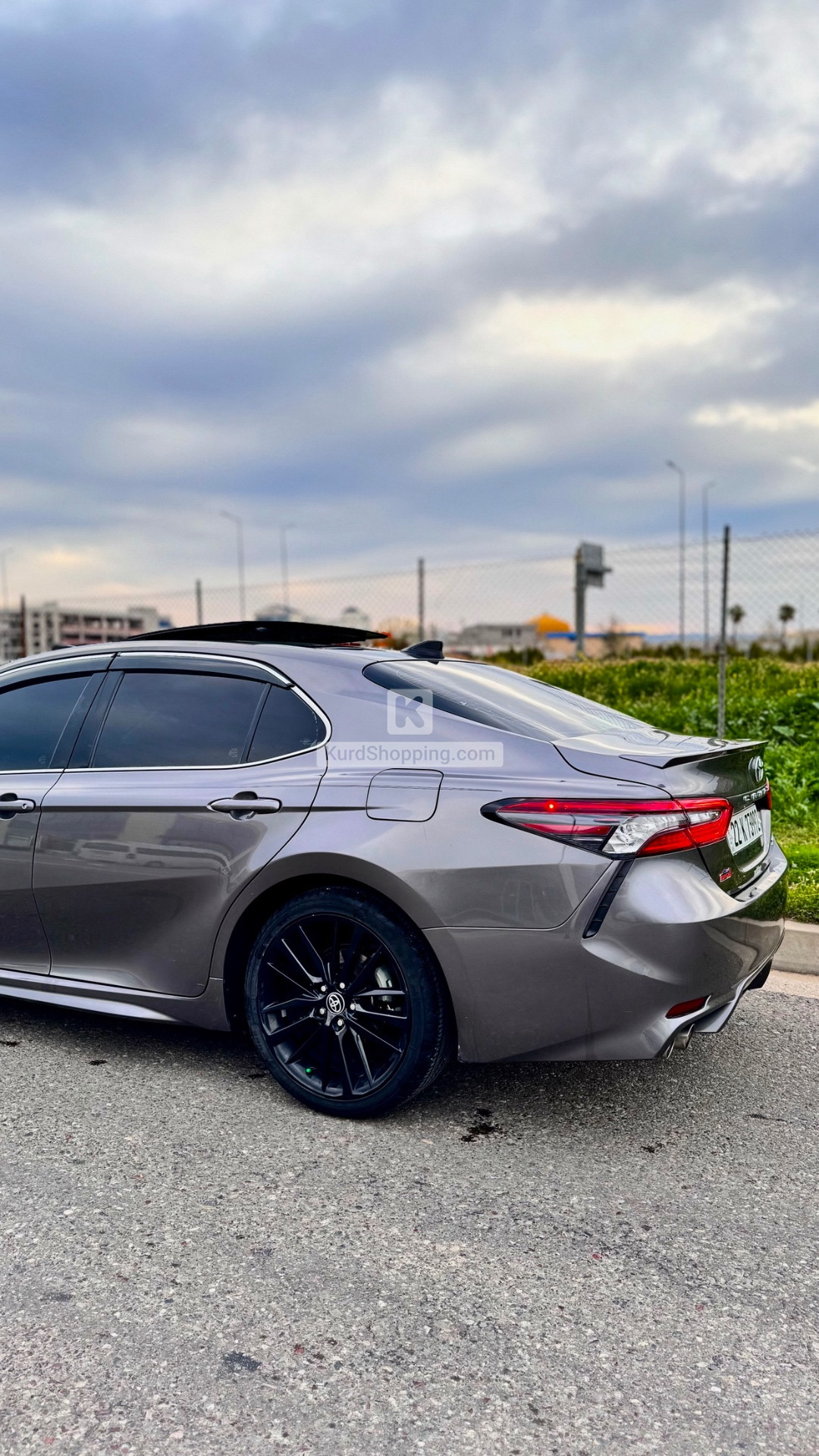Toyota Camry 2021