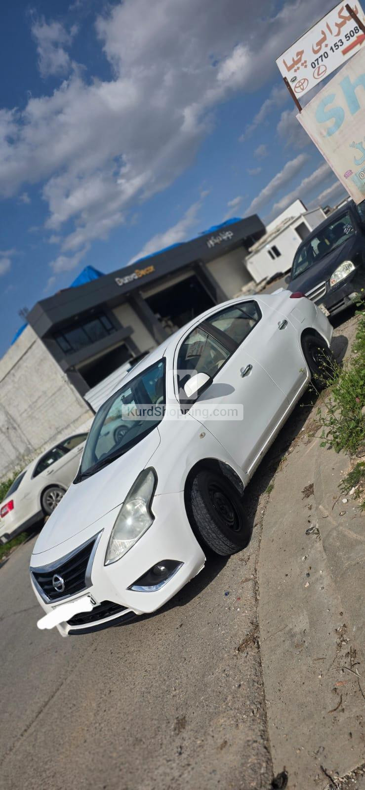 Nissan Sunny 2015