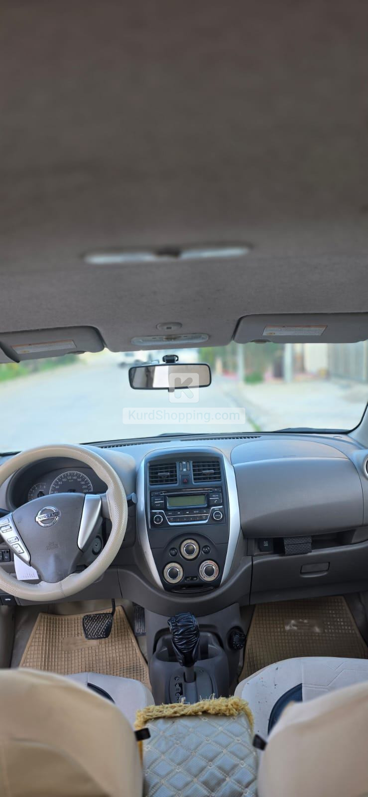 Nissan Sunny 2015