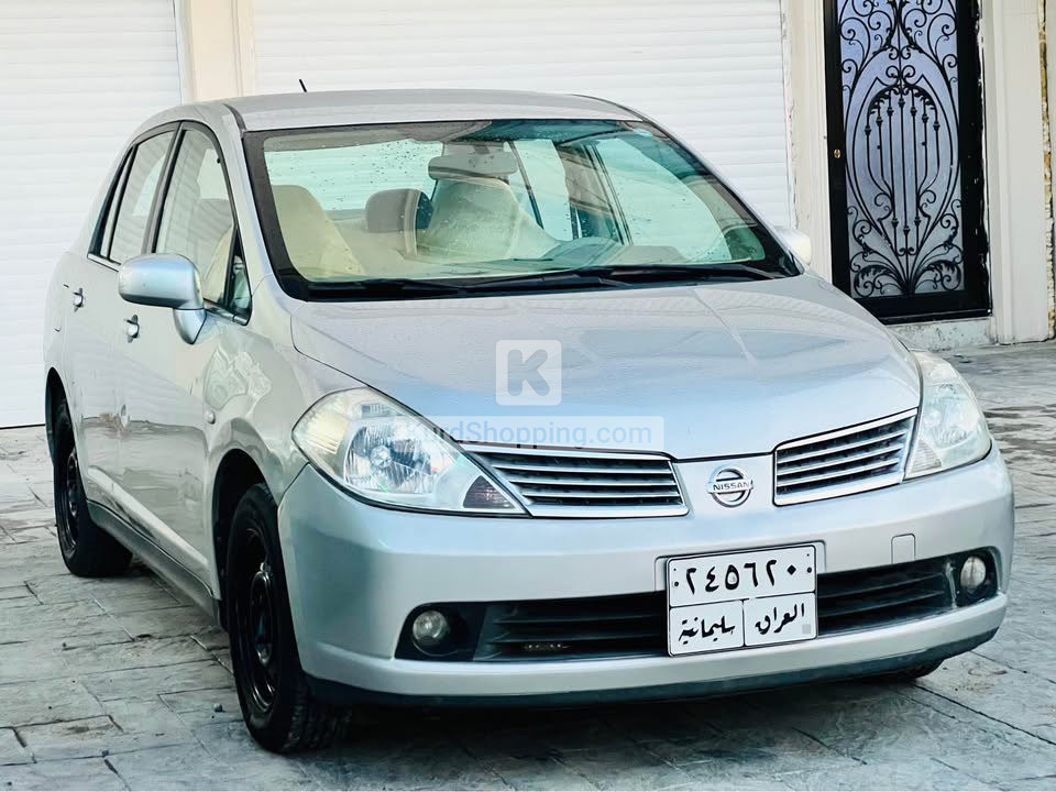 Nissan Tiida 2008