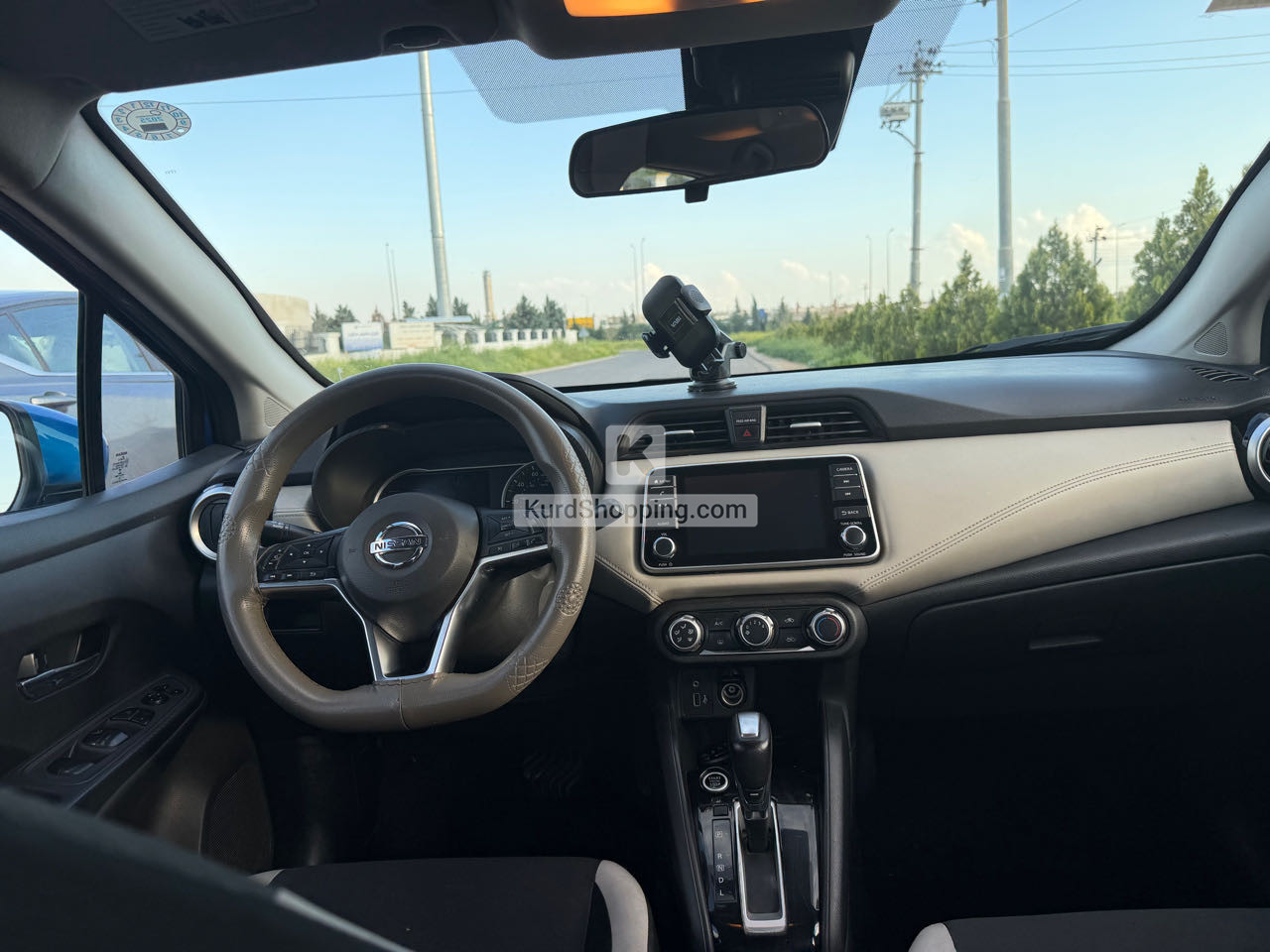 Nissan Versa 2020