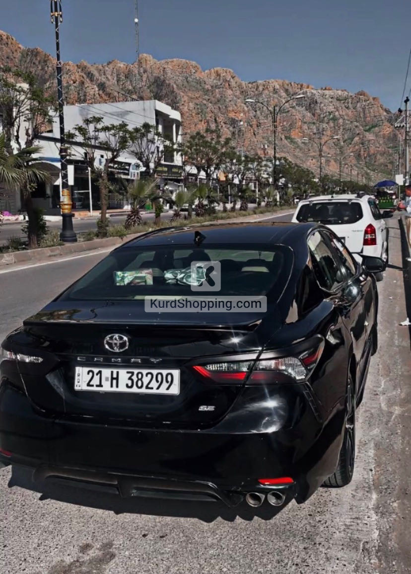 Toyota Camry 2021