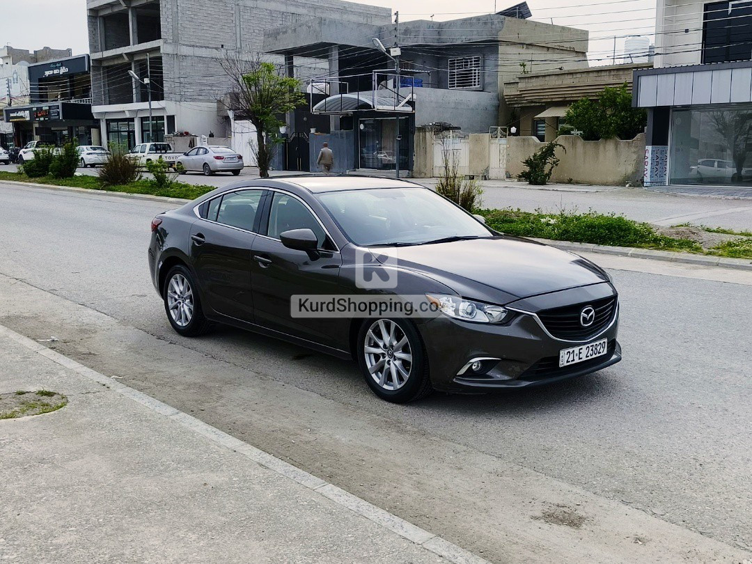 Mazda Zoom 2016