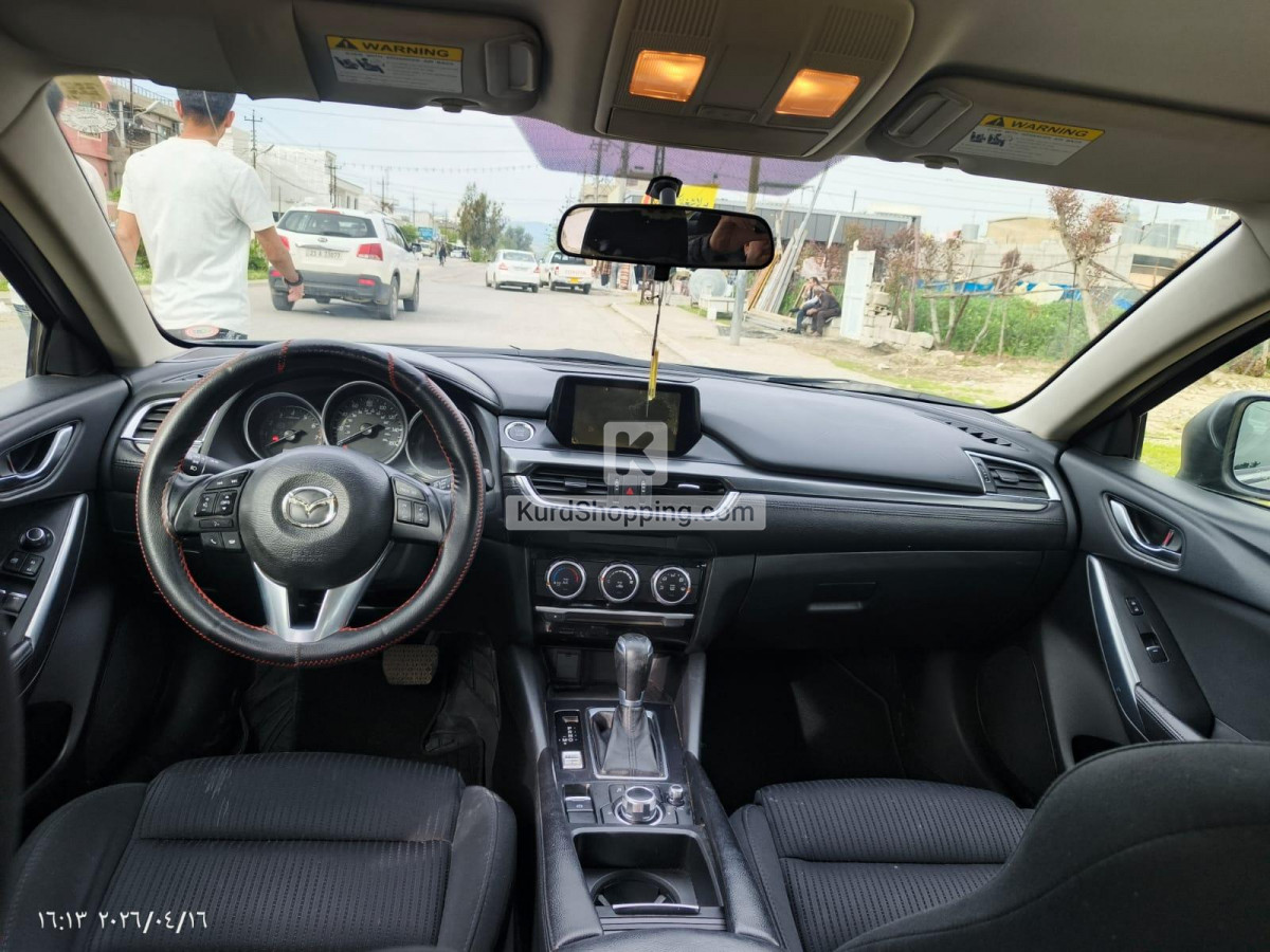 Mazda Zoom 2016