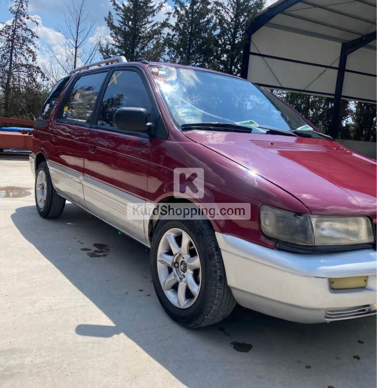 Mitsubishi Space Wagon 1992