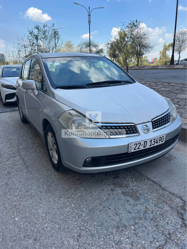 Nissan Tiida 2007