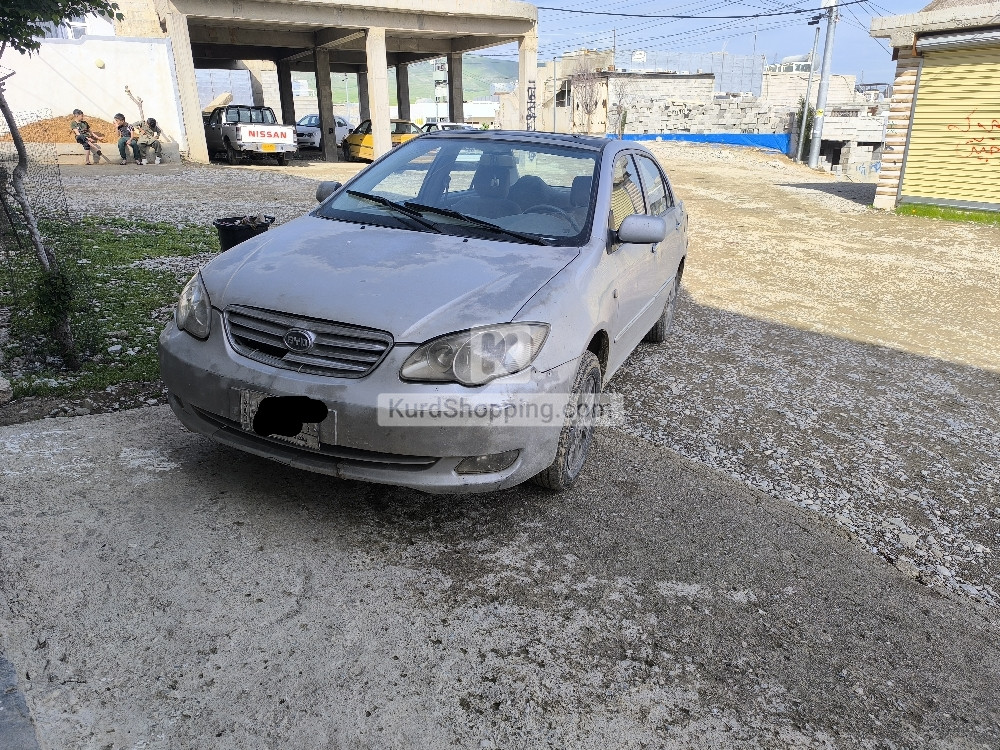 BYD F 0 2013