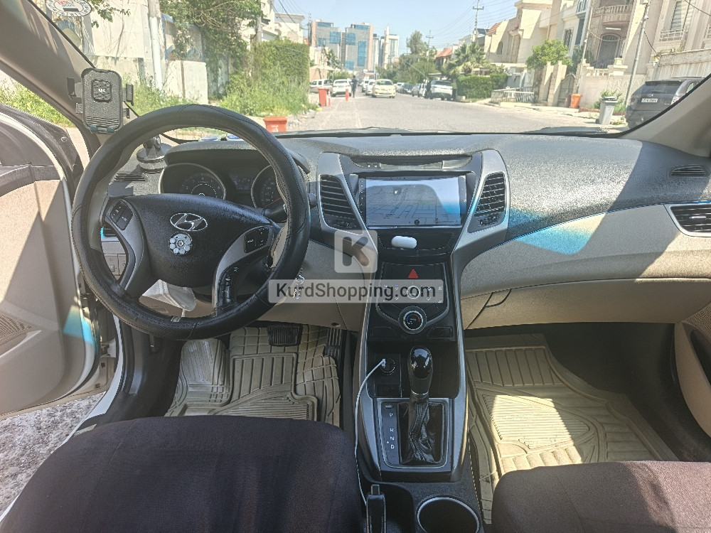 Hyundai Elantra 2014