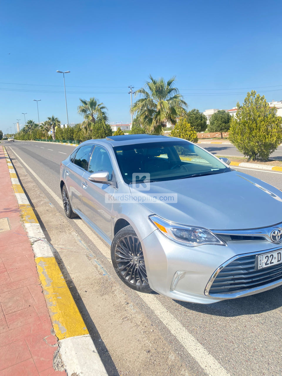 Toyota Avalon 2016