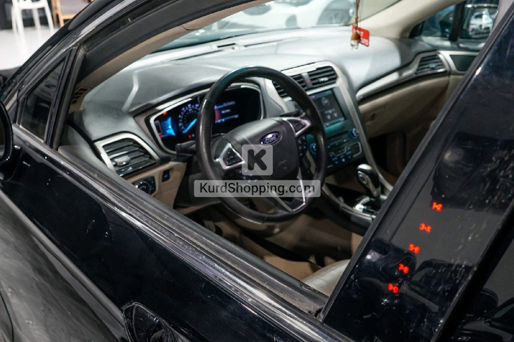 Ford Fusion 2016