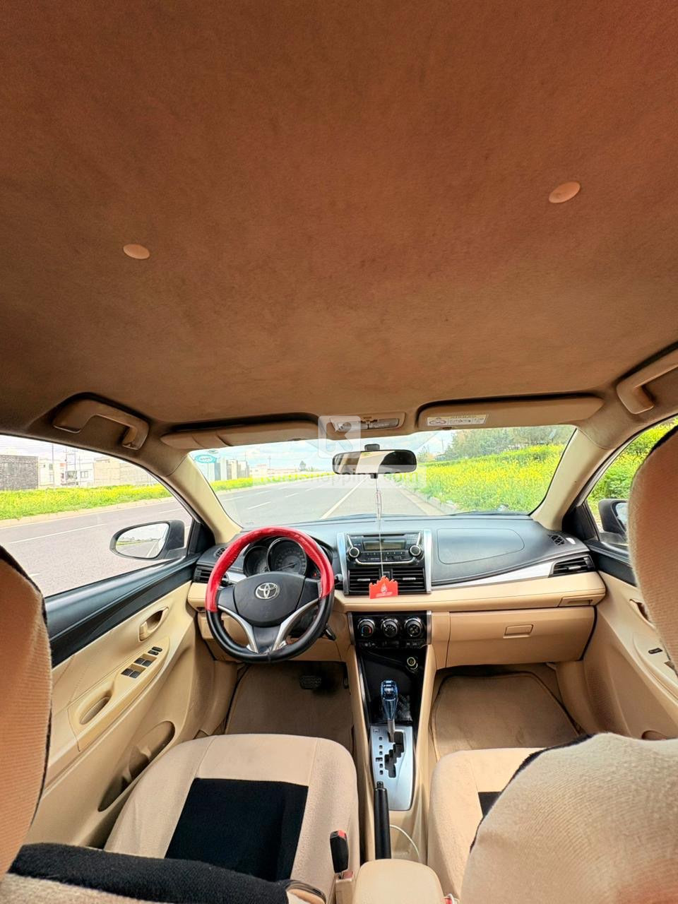 Toyota Yaris 2015