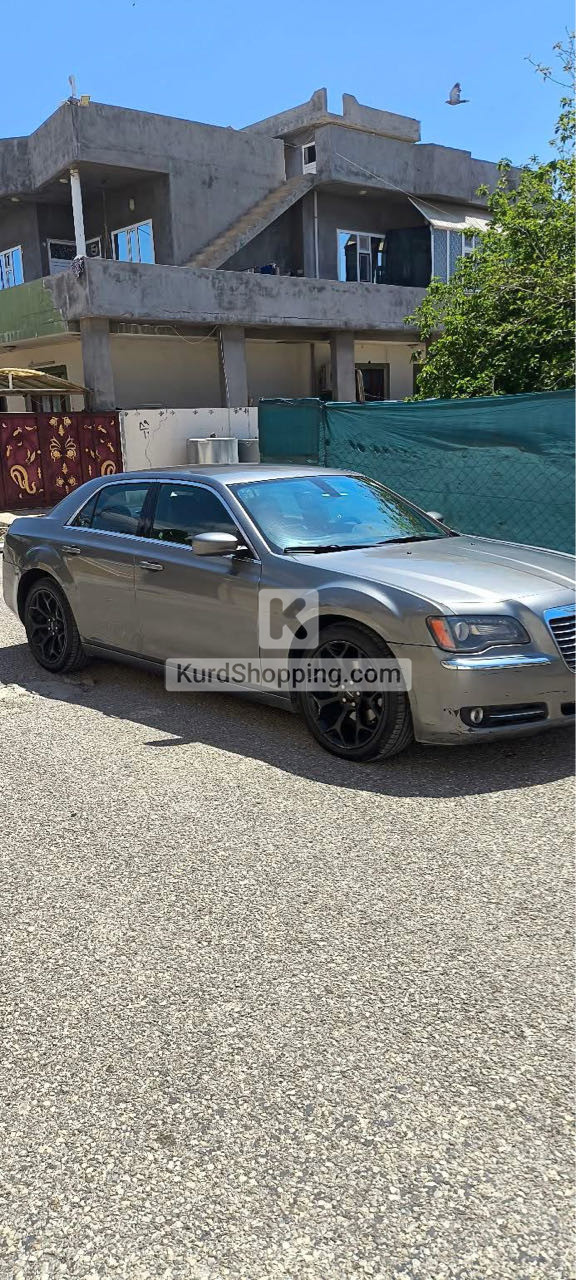 Chrysler 300 2013