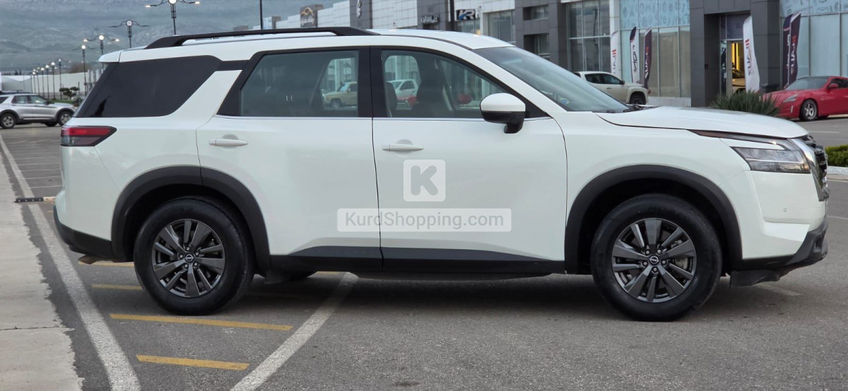 Nissan Pathfinder 2022