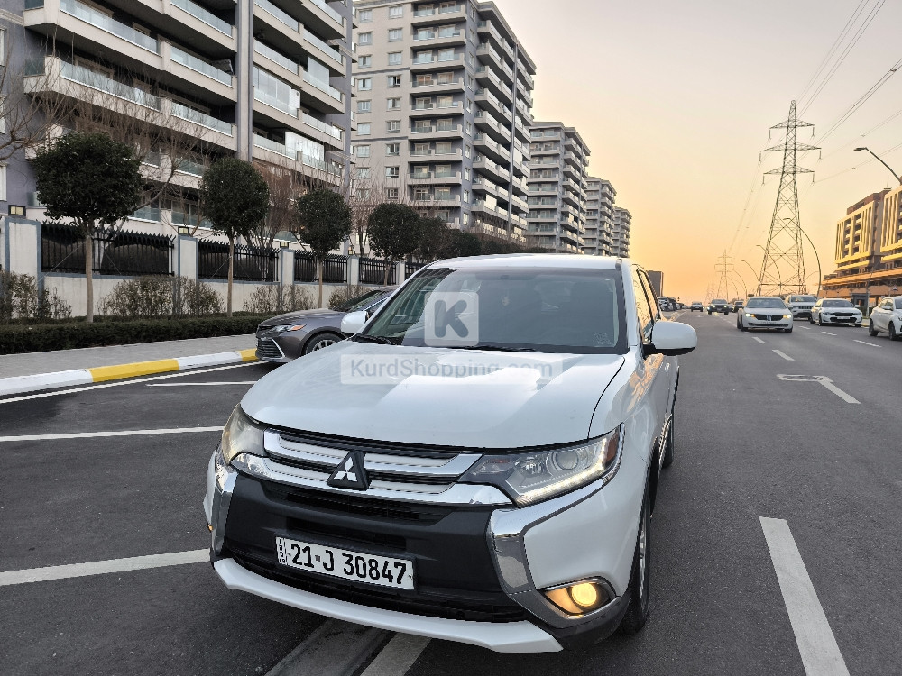 Mitsubishi Outlander 2020