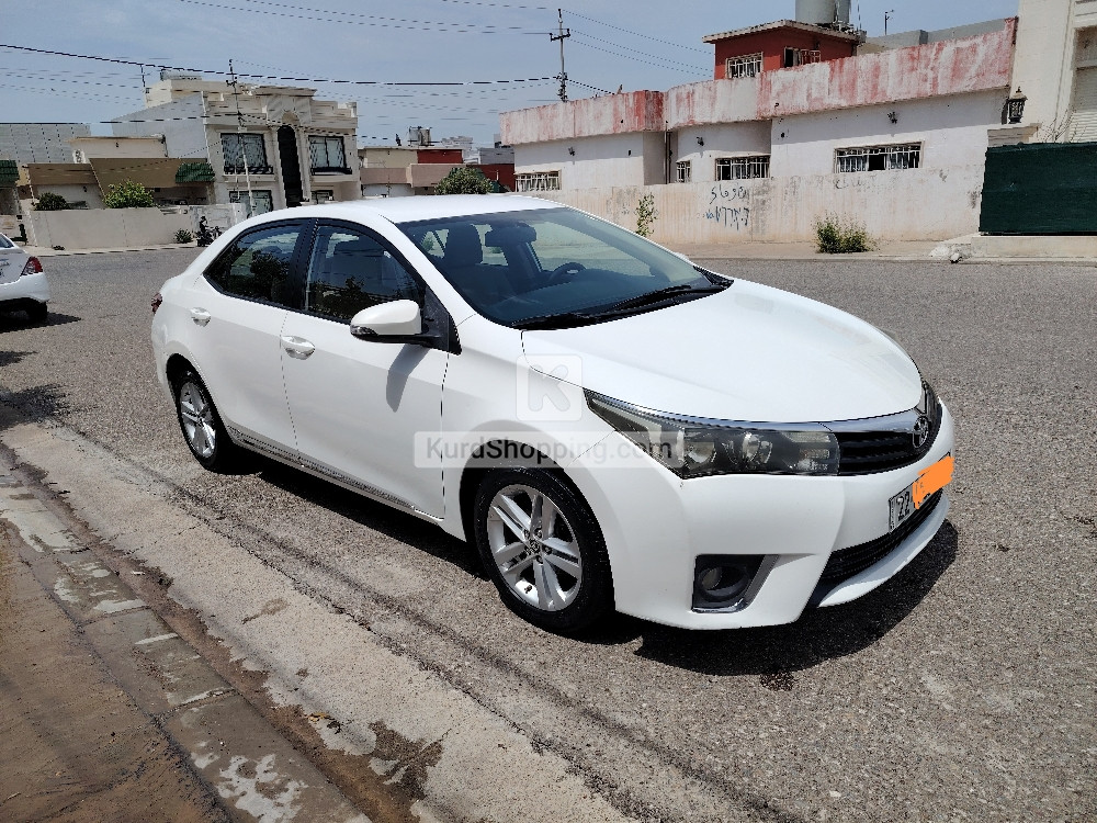 Toyota Corolla 2015